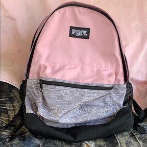 Pink backpack 🎒